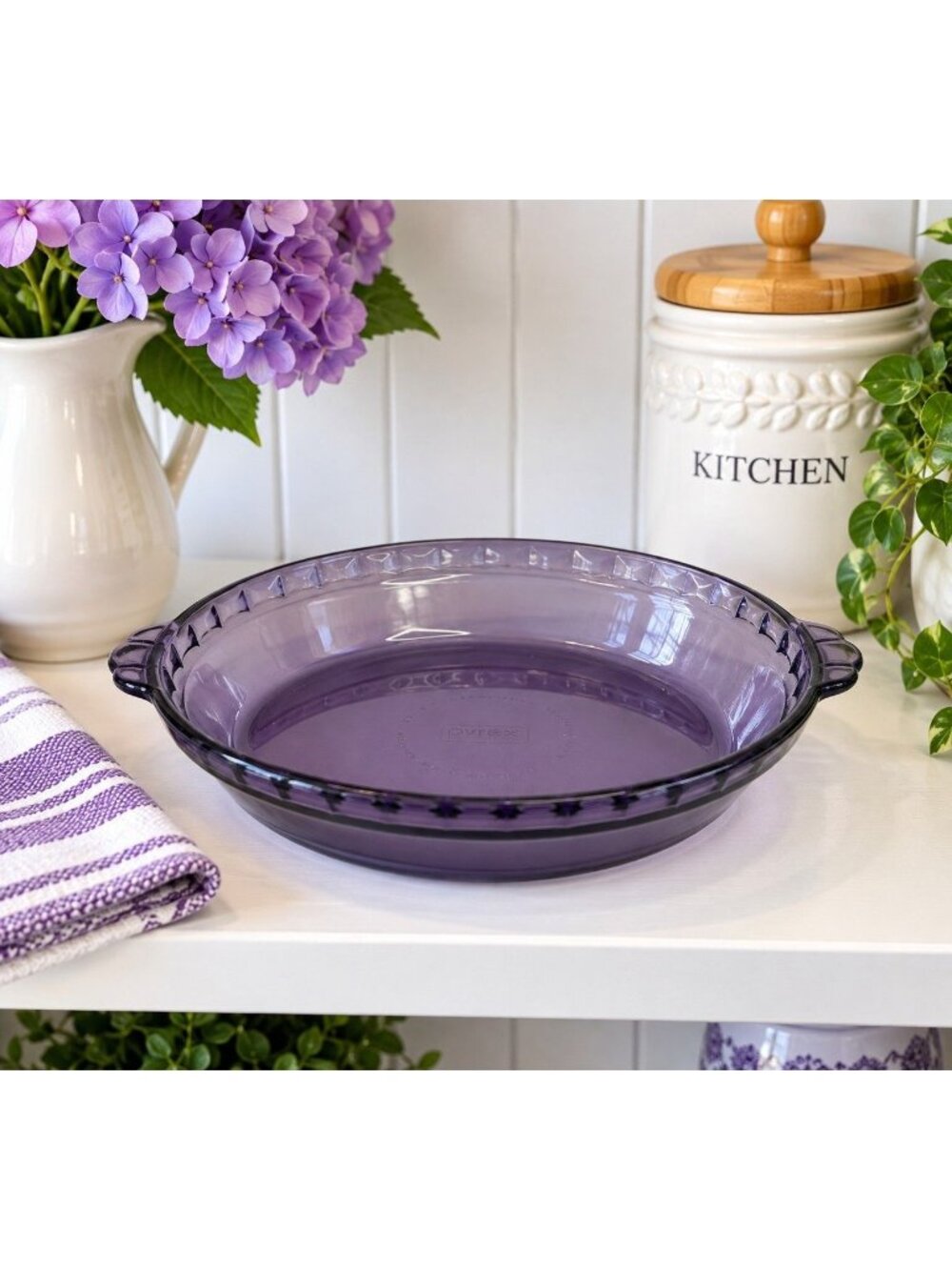 Vintage Pyrex Amethyst Purple #229 Flavor Saver Pie Plate 10" USA